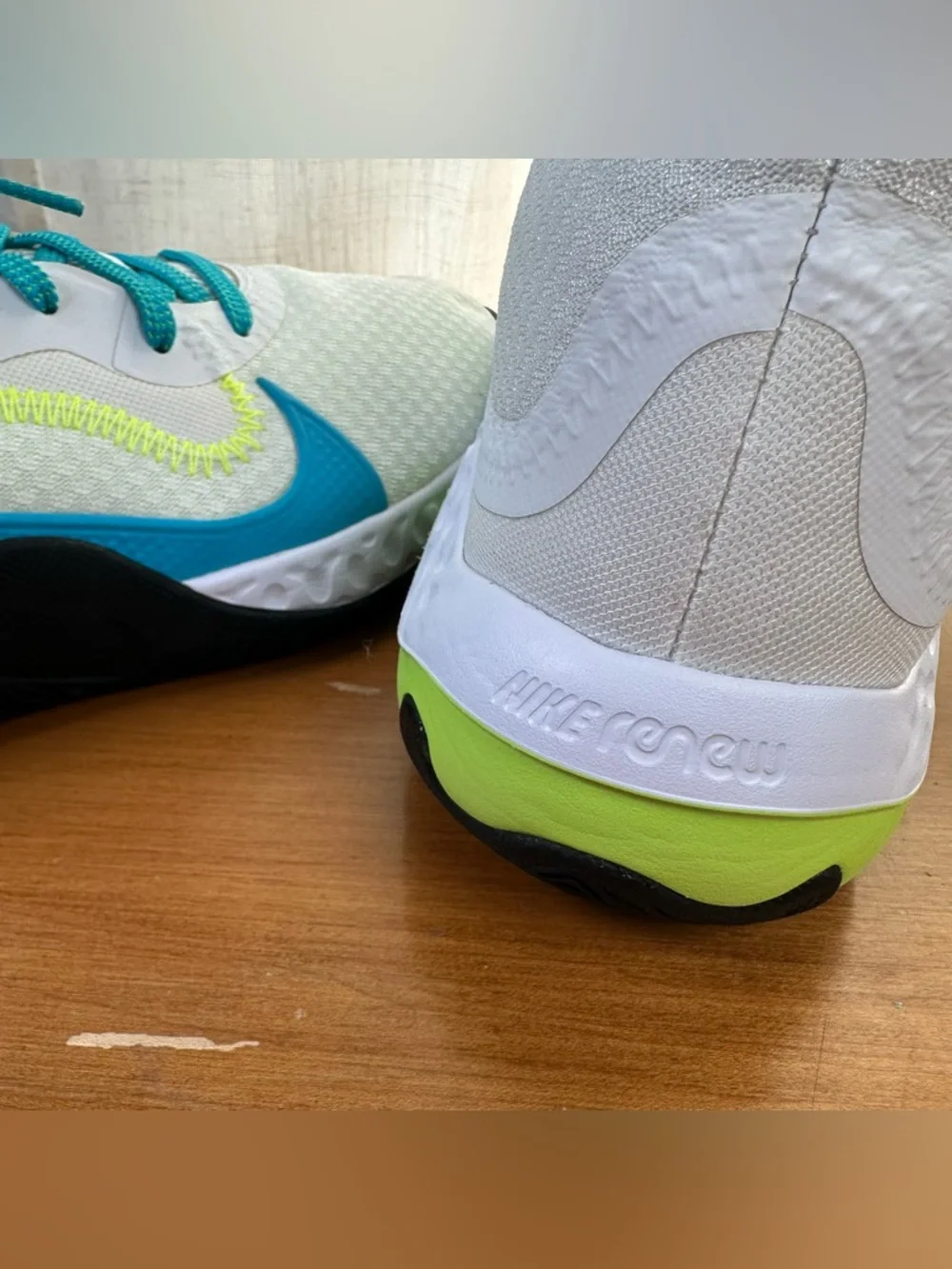 Nike Renew Elevate Sneakers